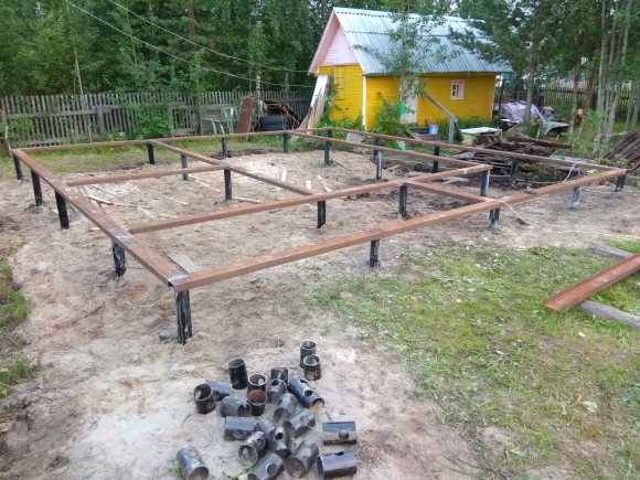 Винтовой фундамент