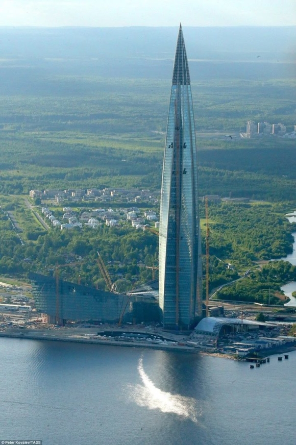 Лахта башня