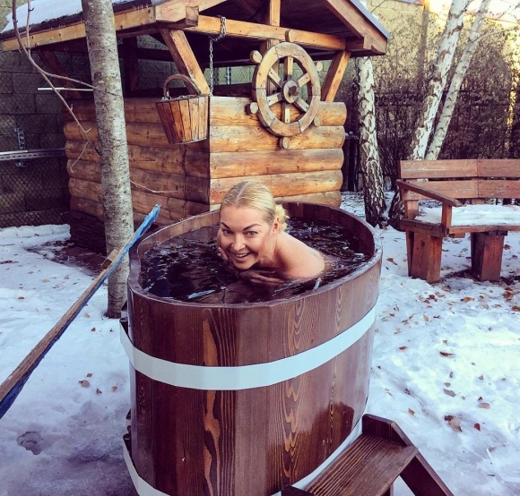 Anastasiya Volochkova Кедровая бочка