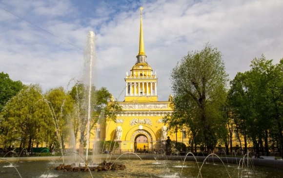 А Д Захаров здание Адмиралтейства