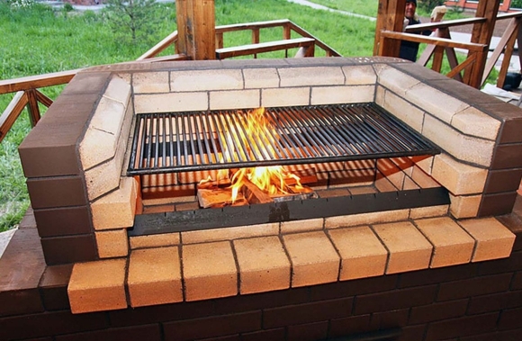 Мангал из кирпича