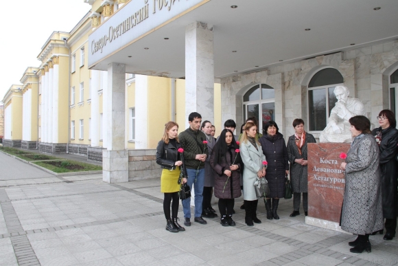СОГУ Владикавказ факультеты