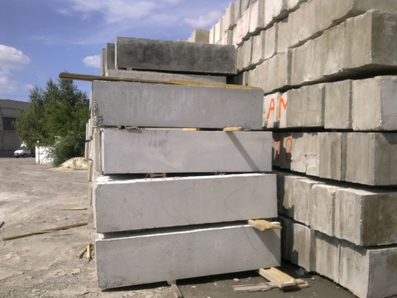 Блок фбс 2400х600х400