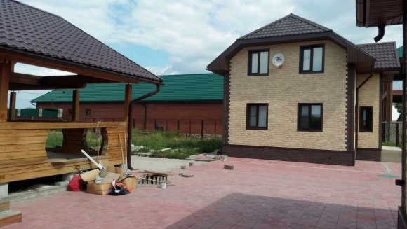 Панель фасадная Docke Stein темный орех