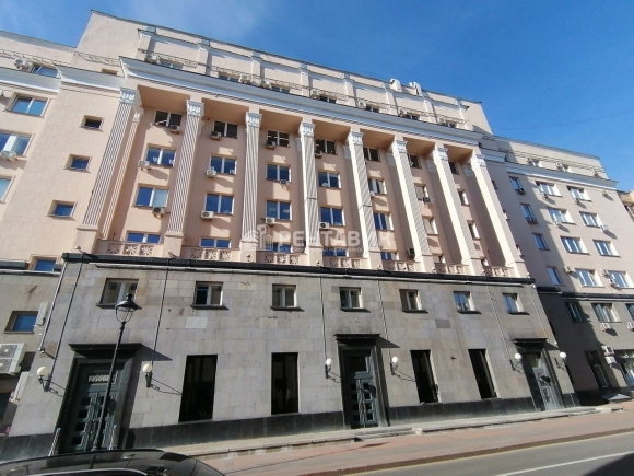 Малая никитская с