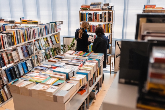 Книжный музей гараж