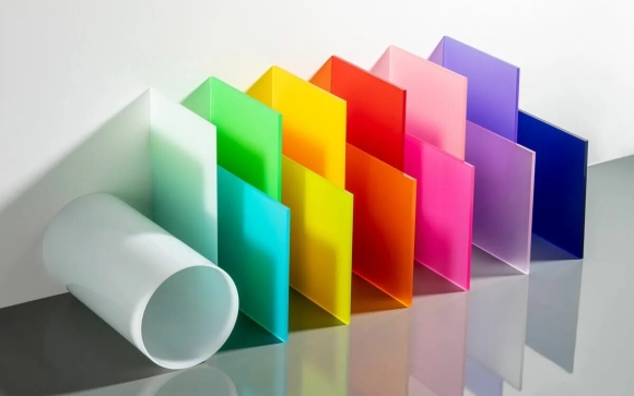 Экструзионное оргстекло Plexiglas XT