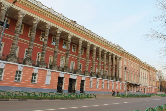 Екатерининский дворец Москва Лефортово