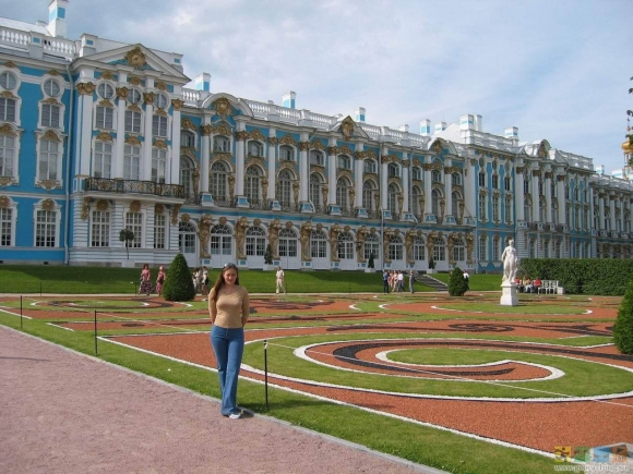 Лефортовский парк Екатерининский дворец