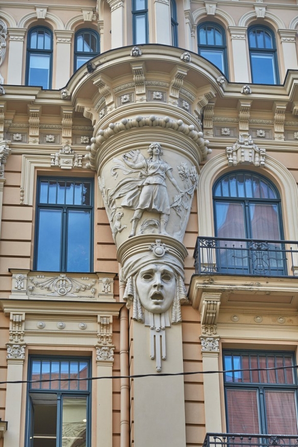 Доходный дом Питер маскарон