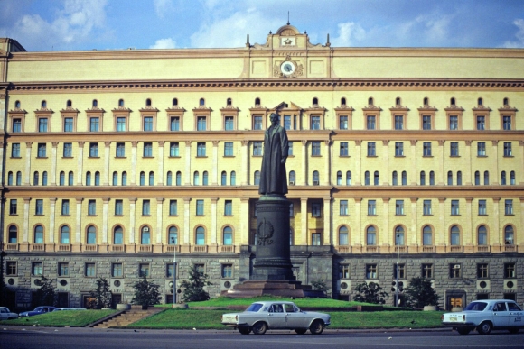 Лубянская площадь памятник Дзержинскому
