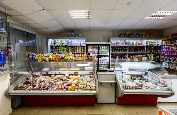 Небольшой продуктовый магазин