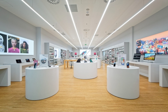 Магазин техники Apple