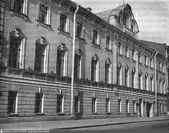Литейная женская гимназия Тэффи