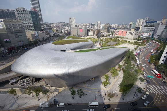 Dongdaemun Design Plaza в Корее