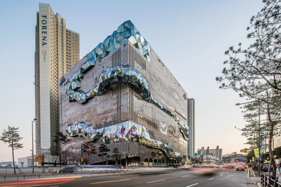 Универмаг Galleria в Южной Корее от бюро oma