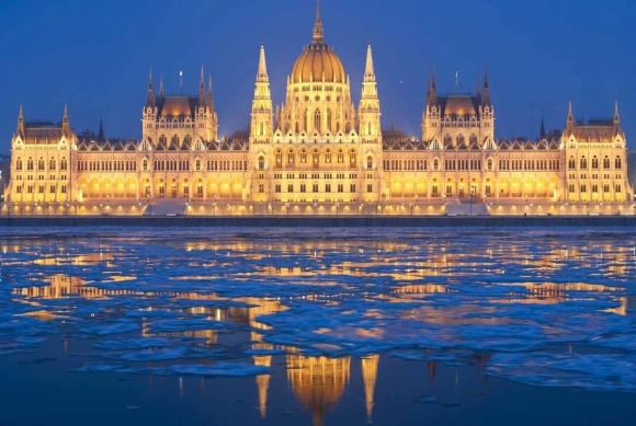 Венгерский парламент в Будапеште