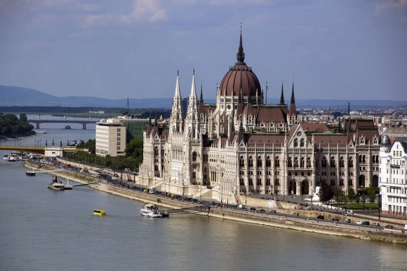 Венгерский парламент в Будапеште