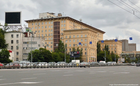 Дом на проспекте мира архитектора Жолтовского