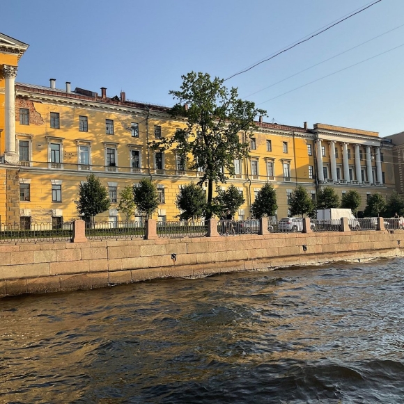 Здание Обуховской больницы