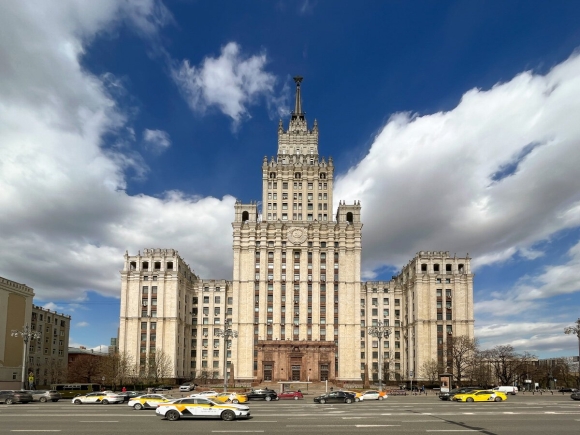 Снаминитыесдание в Москве