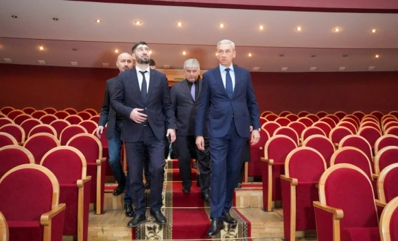 Северо осетинский Академический театр имени Тхапсаева