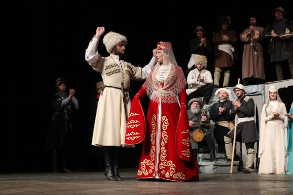 Северо осетинский Академический театр имени Тхапсаева