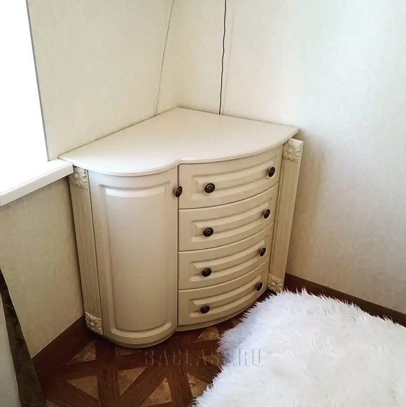 Комод Ришар радиусный