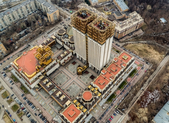Здание Академии РАН В Москве
