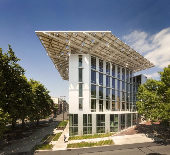 Здание Bullitt Center в Сиэтле