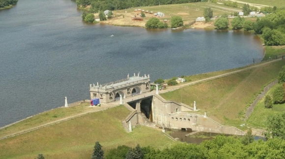 Клязьминское водохранилище плотина