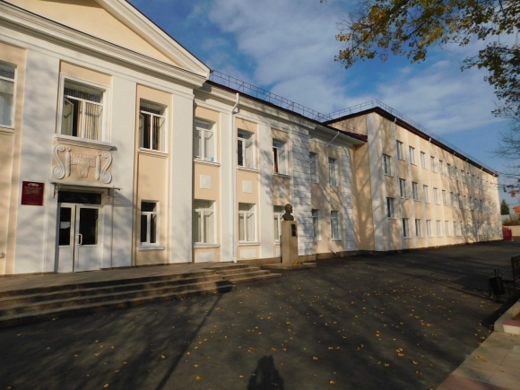 Аланская школа во Владикавказе