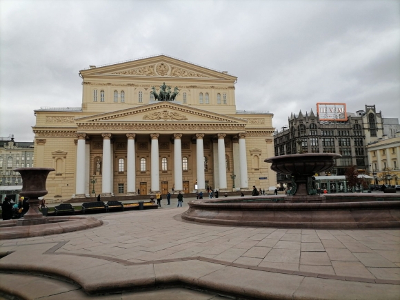 Театры Москвы