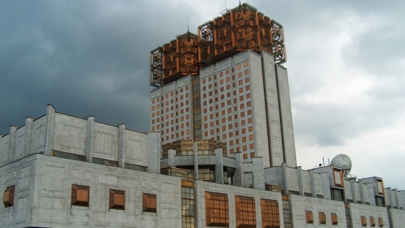 Здание Академии РАН В Москве