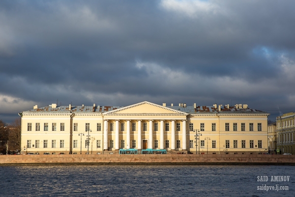 Джакомо Кваренги Академия наук в Петербурге