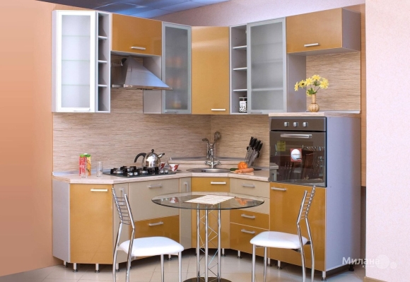 Кухонные гарнитуры для маленькой кухни
