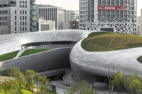 Dongdaemun Design Plaza Заха Хадид