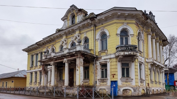 Дом Купцов Неворотиных Бежецк