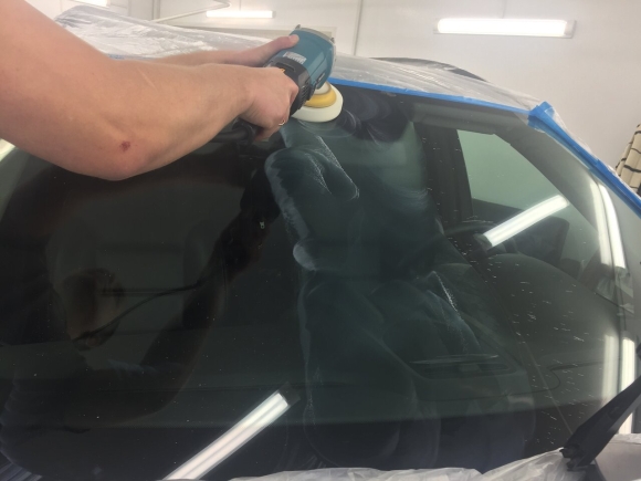Полировка лобового стекла Nissan Qashqai