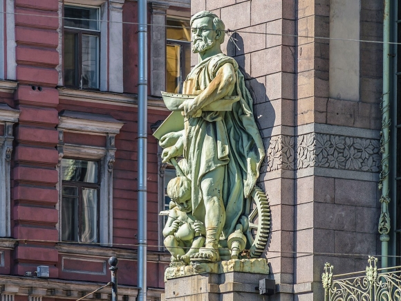 Гермес Питер статуя Елисеевский