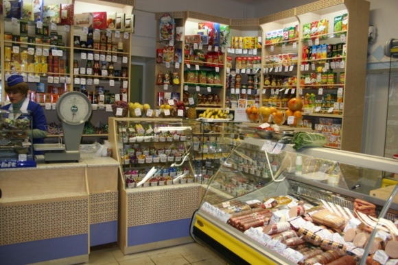 Витрина продуктового магазина