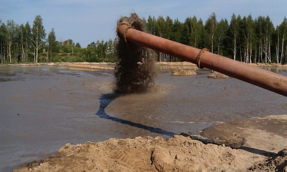 Пульпопровод и хвостохранилище
