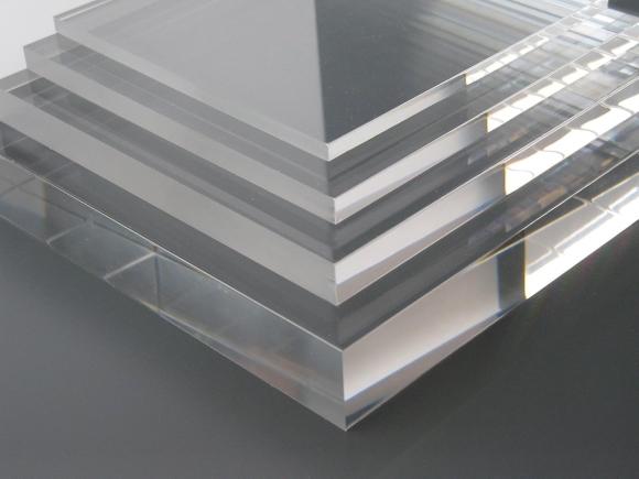 Экструзионное оргстекло Plexiglas XT