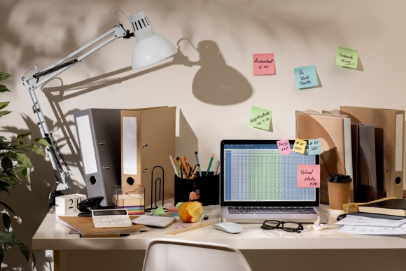 Mess clutter difference