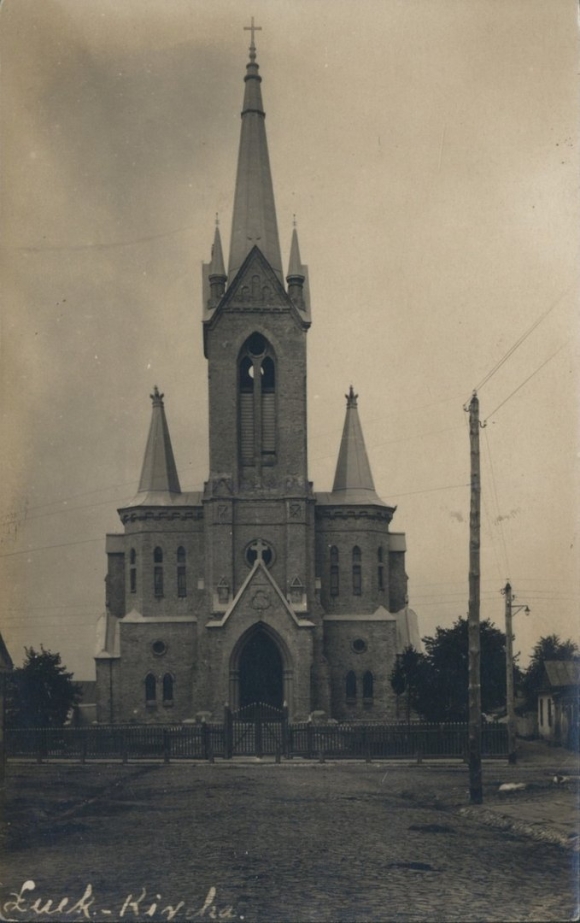Лютеранская кирха Германия