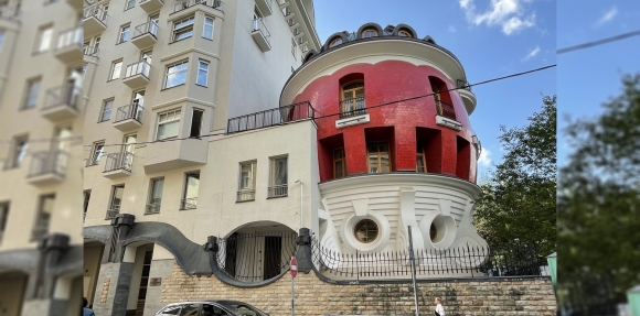 Дом яйцо на чистых прудах в Москве