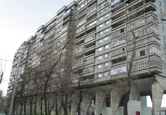 Дом сороконожка в Москве