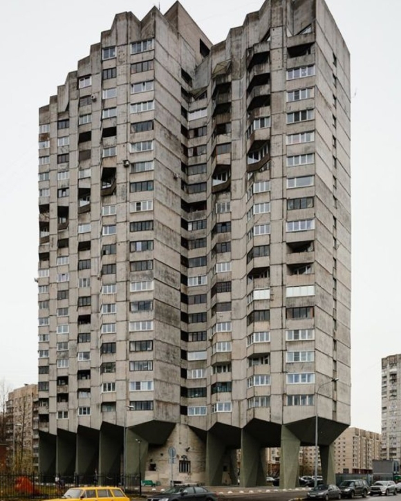 Необычные панельные дома