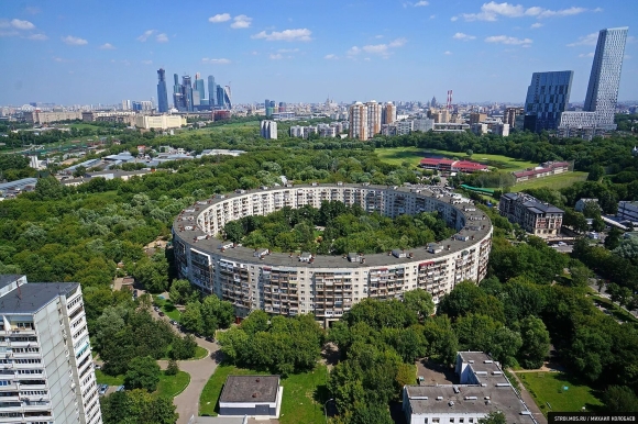 Улица Довженко Москва круглый дом
