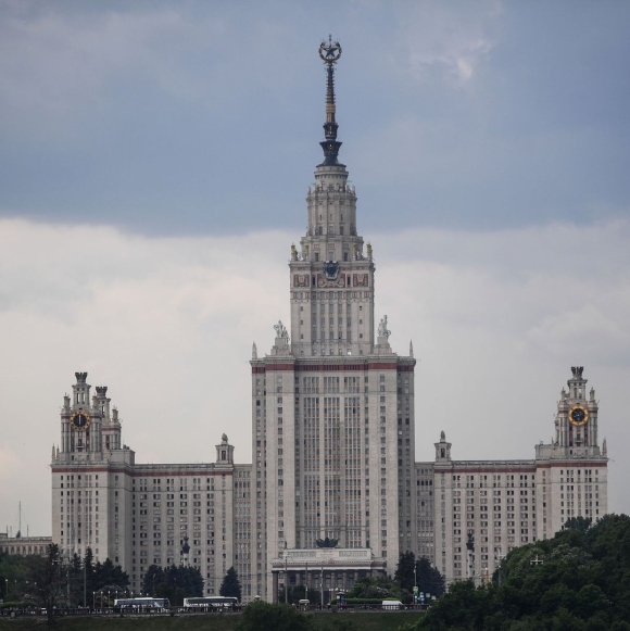 Московский университет Ломоносова